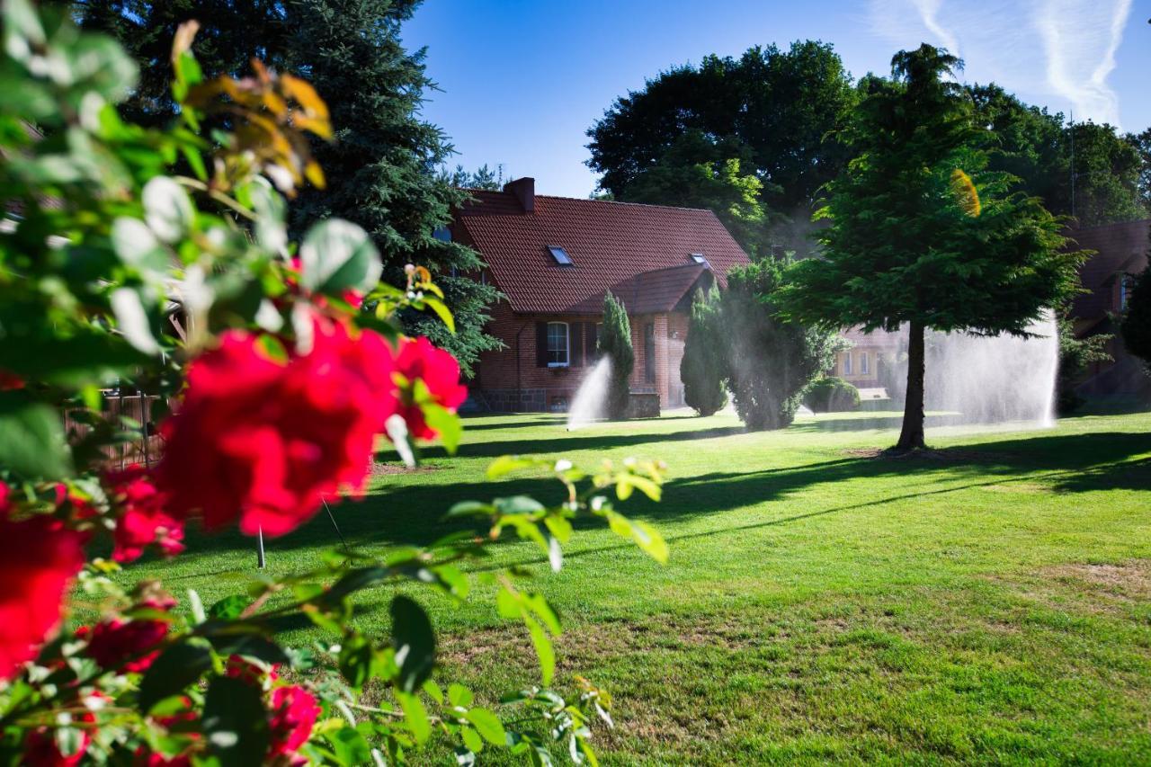 Lesniczowka "Przylesko" Hotel Rybakowo Exterior photo